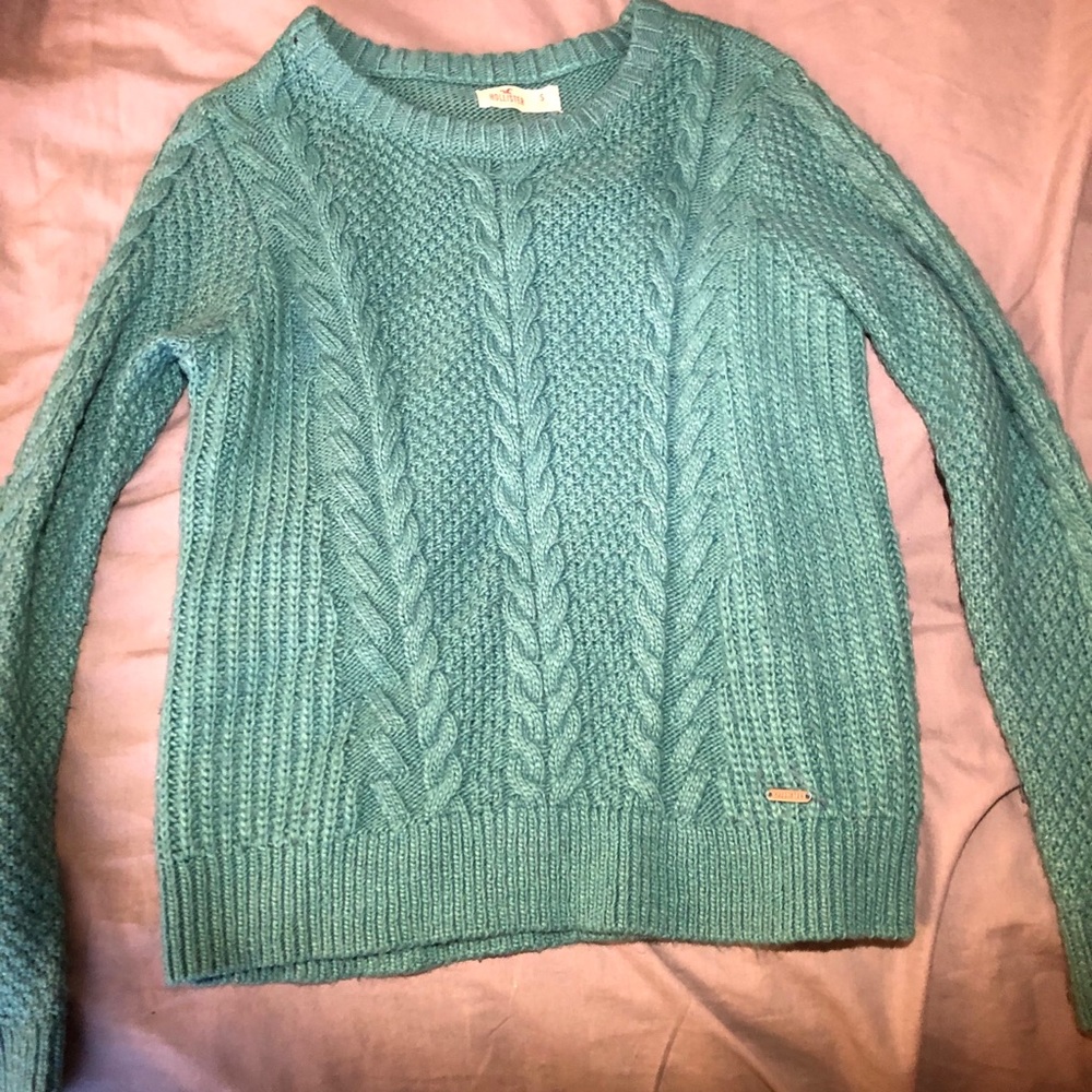 Women’s sweater